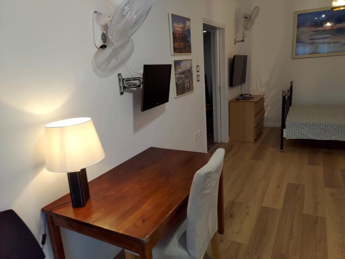 Promenade Apartment With Sea View Thessaloniki Exterior photo